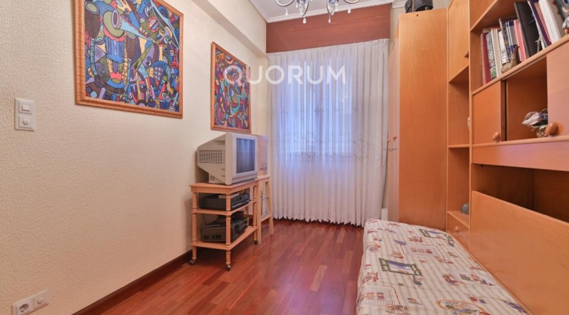 Vivienda 4 Habitaciones con Garaje y Trastero