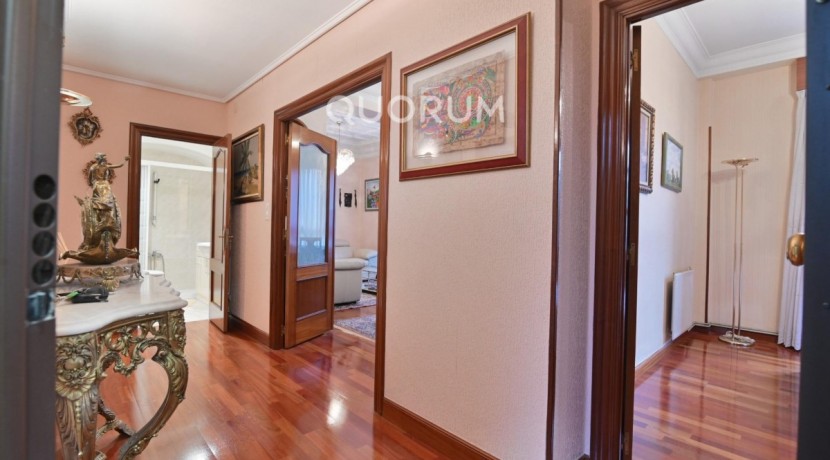 Vivienda 4 Habitaciones con Garaje y Trastero